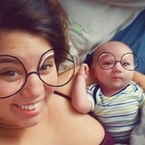 Meet your Posher, Olivia